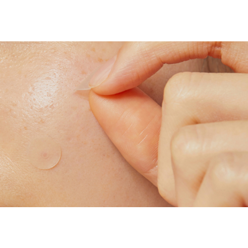 COSRX Acne Pimple Master Patch لاصقات كوسركس لعلاج الحبوب للعناية والتهدئة