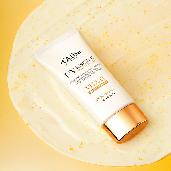 D'ALBA Waterfull UV Essence Vitamin C & Collagen (SPF 50+، PA+++) دالبا صن كريم فيتا كبسول لمقاومة الشيخوخة واقٍ شمسي مضاد للشيخوخة وترطيب البشرة