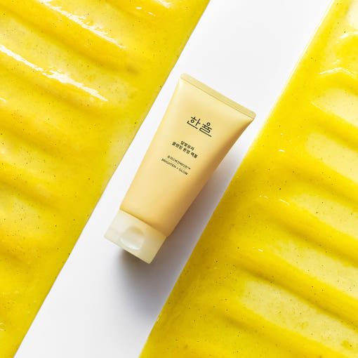 HANYUL Yuja Cleansing Tone Up Pack Foam قناع اليوجا وغسول تفتيح البشرة لتقشير لطيف وإشراق البشرة