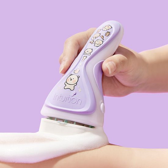 🇰🇷🥇Schick Intuition Variety Gomdolzzing Edition Razor شفرة شيك إنتويشن إصدار الدبدوب إزالة ناعمة بدون جل أو رغوة