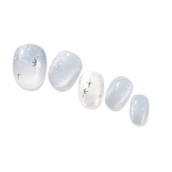 Gelato Factory Solar Gel Blue Sparkling جل أزرق سماوي مع نجوم فضية وجليتر لامع بدون جهاز تجفيف